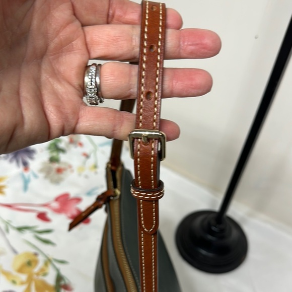 Dooney & Bourke Green and Brown Shoulder Bag with Leather Accents - Picture 5 of 16
